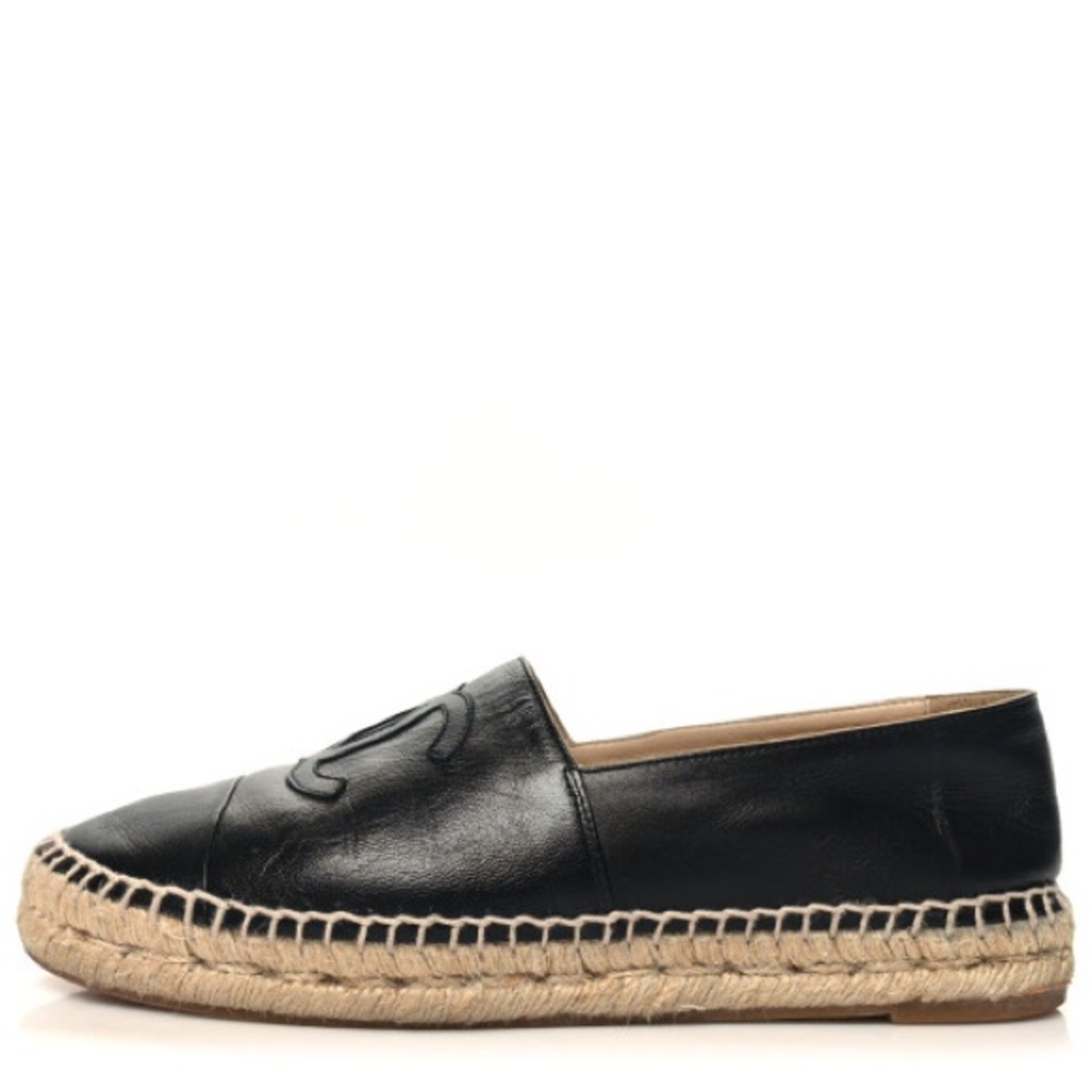 Authentic Chanel Espadrilles in Black Lambkin Raised CC Logo Size EU 37 US 7 🌸